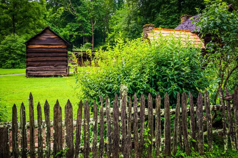 Top 5 Reasons Why You Should Visit the Mountain Farm Museum in Cherokee NC