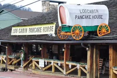 log cabin pancake house building