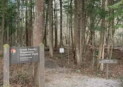 gatlinburg trail sign