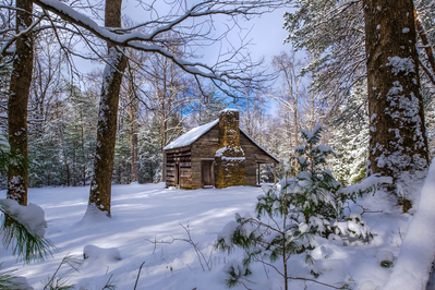 smokies cabin in winter