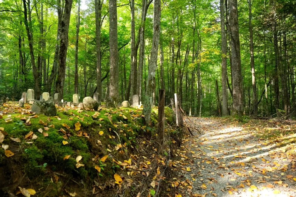 sugarlands cemetery smoky mountains